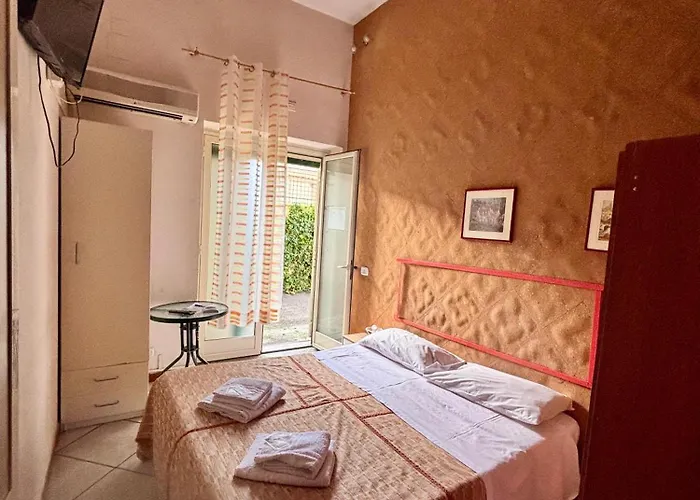 Lg Turistico Acireale Gæstehus 3*